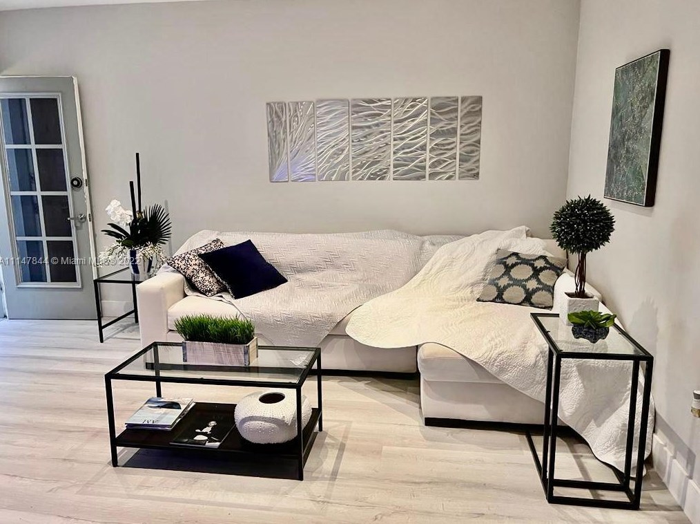 1551 Michigan Ave #6, Miami, FL 33139