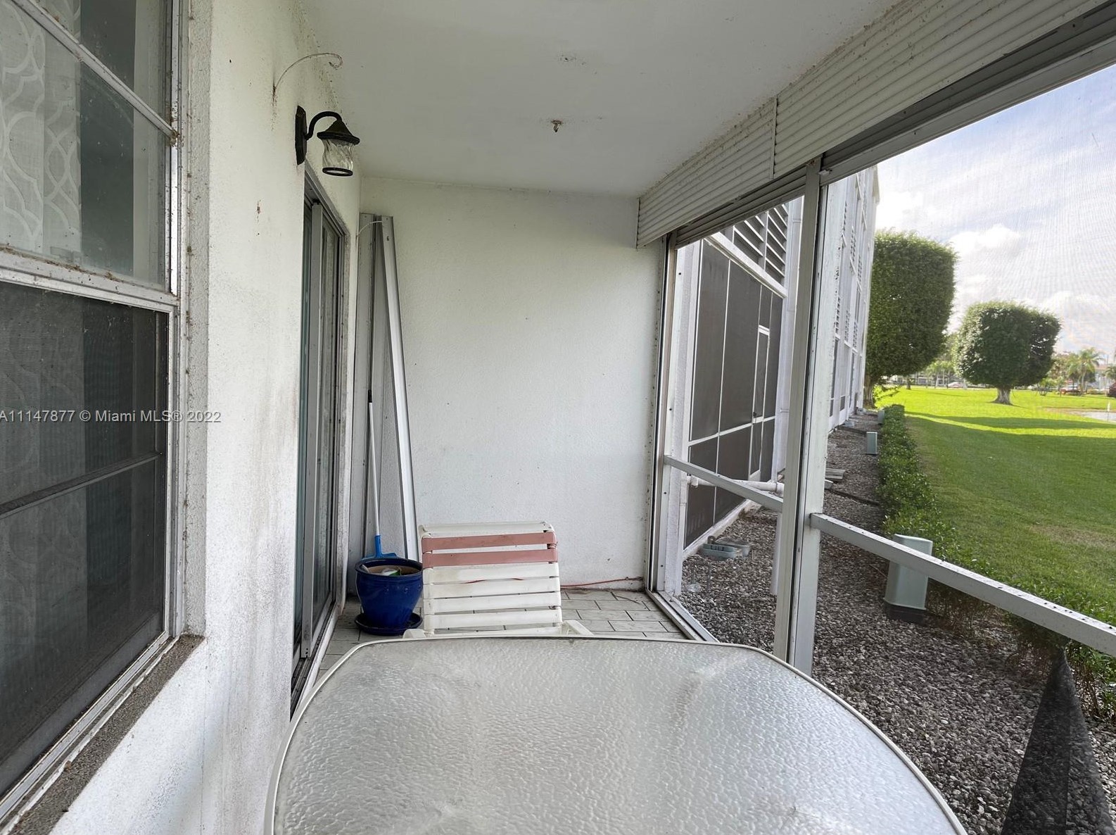 1084 Guildford, Boca Raton FL 33434-2976 exterior