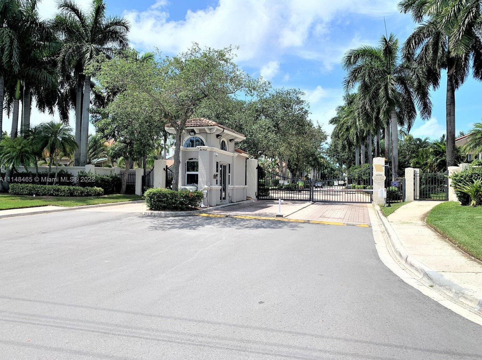 954 Doveplum Ct #954, Hollywood, FL 33019