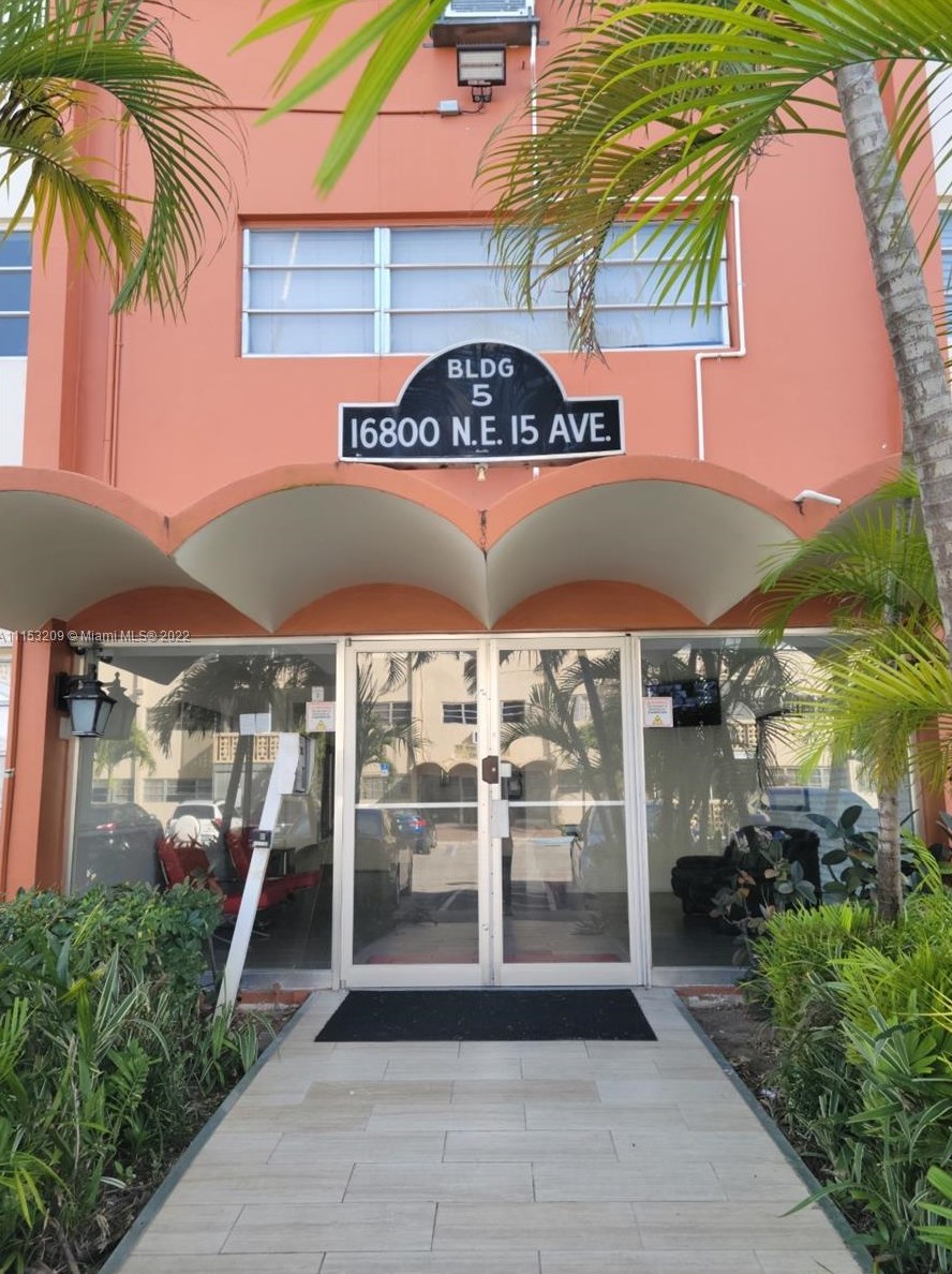 16800 Ne 15th Ave Apt 108, Miami, FL 33162