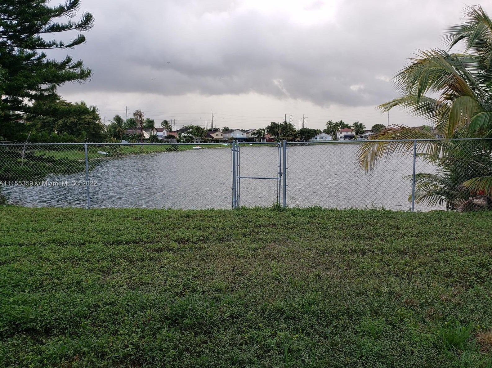 12445 143rd Ln, Miami, FL 33186-6033