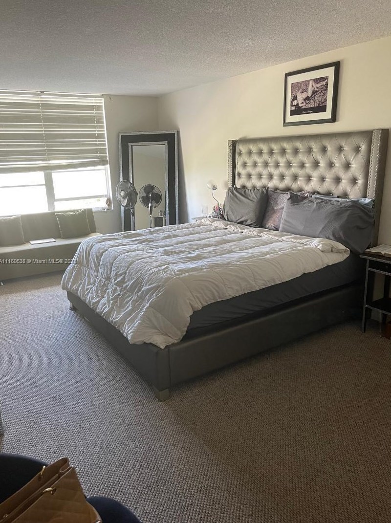 231 174th St, Miami FL  33162-1871 exterior