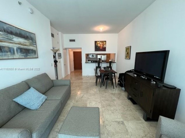 31 Se 5th St #1109, Miami, FL 33131