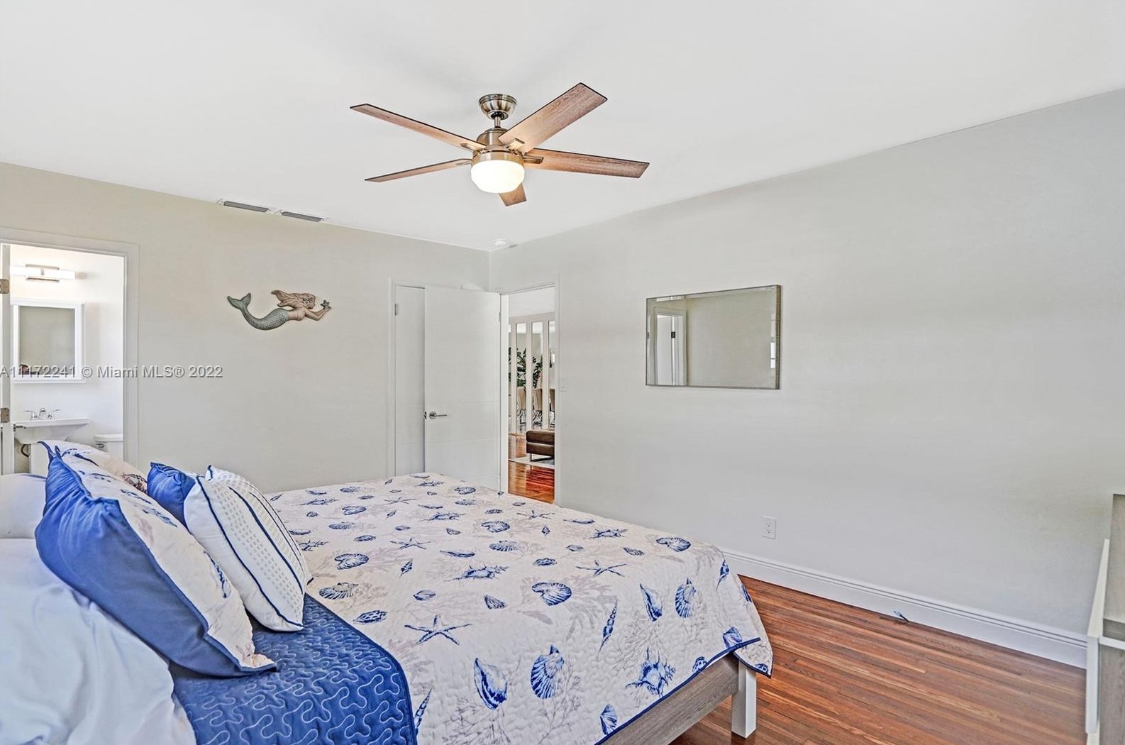 1318 Tyler St, Hollywood FL 33020-5251 exterior