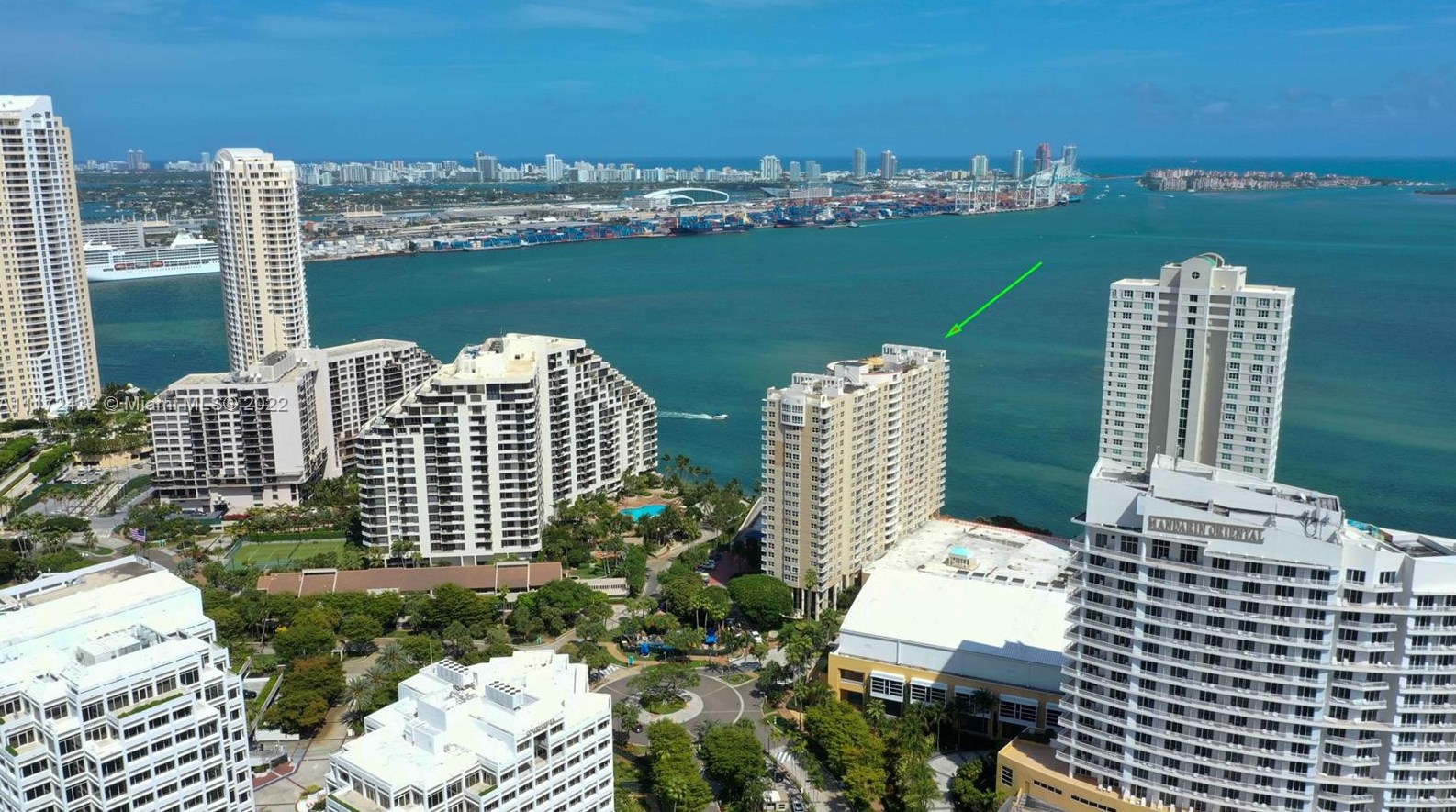 770 Claughton Island Dr, Miami FL 33131-2451 exterior