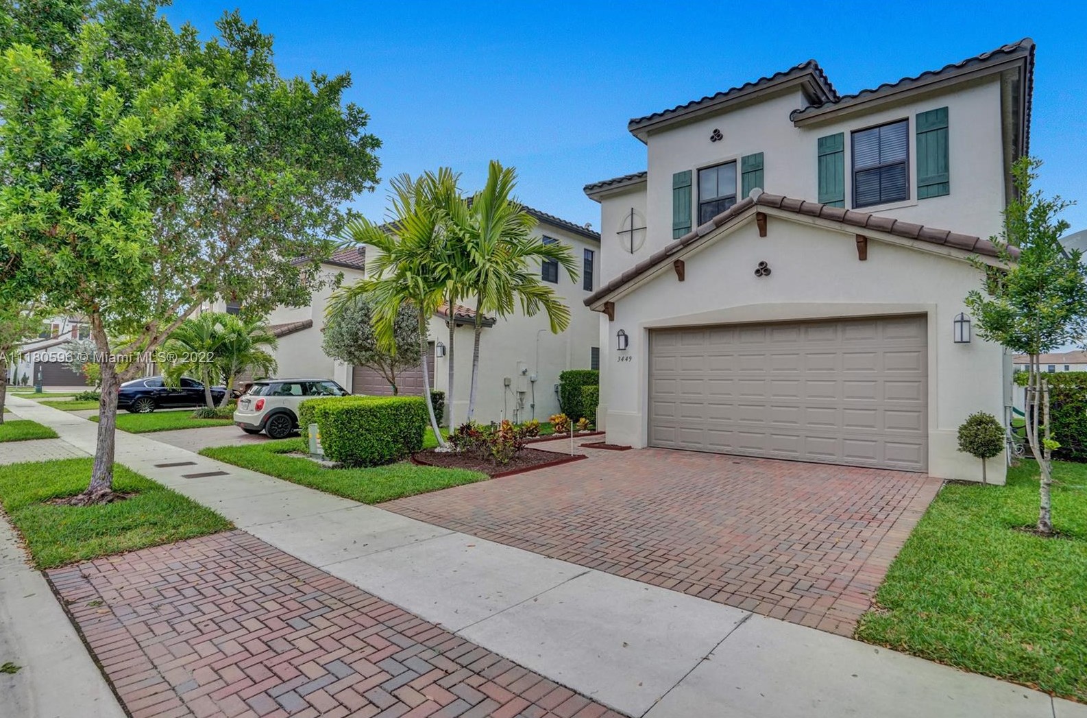 3449 W 99th Pl, Hialeah, FL 33018