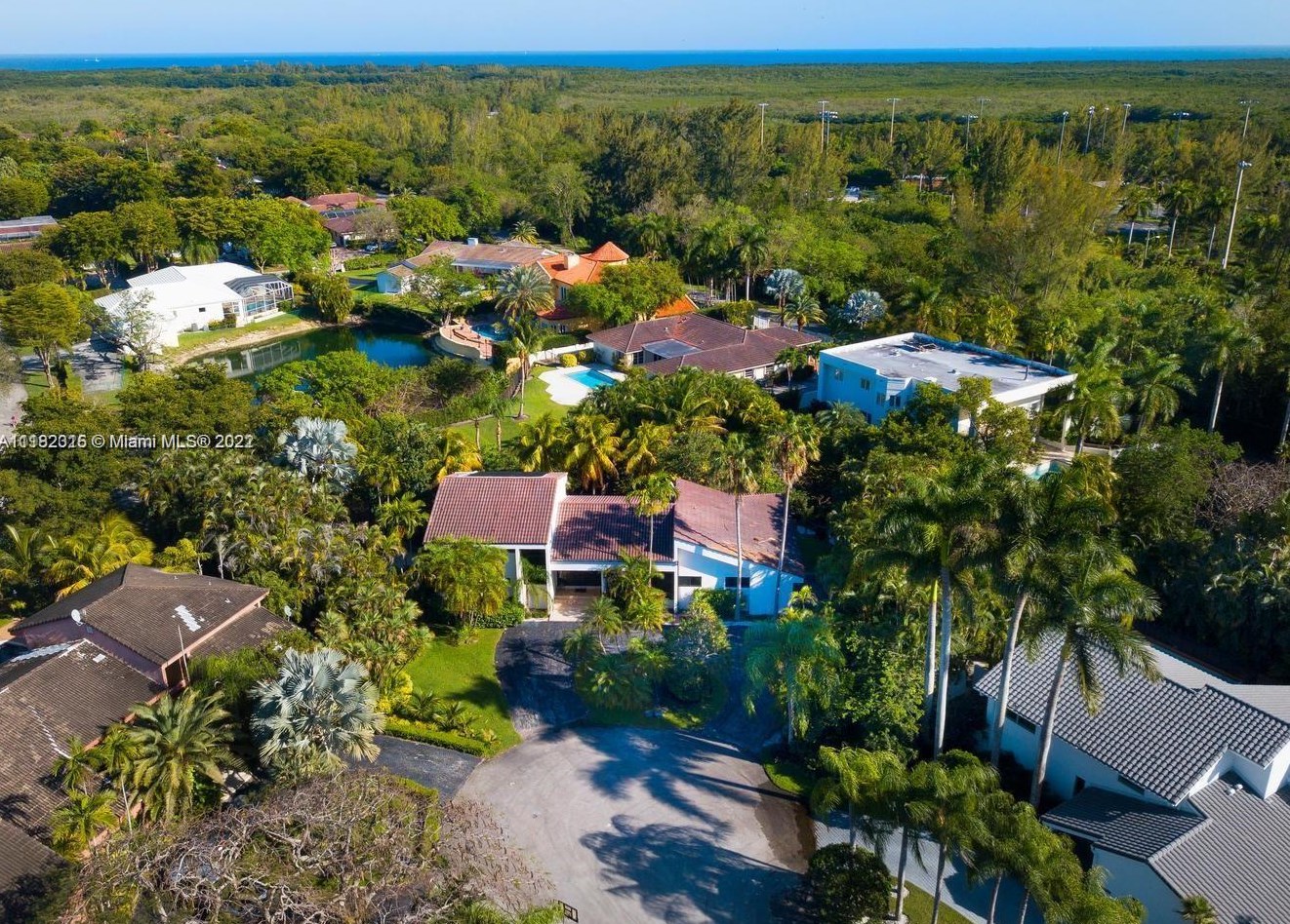 5942 135th Ter, Miami, FL 33156-7269