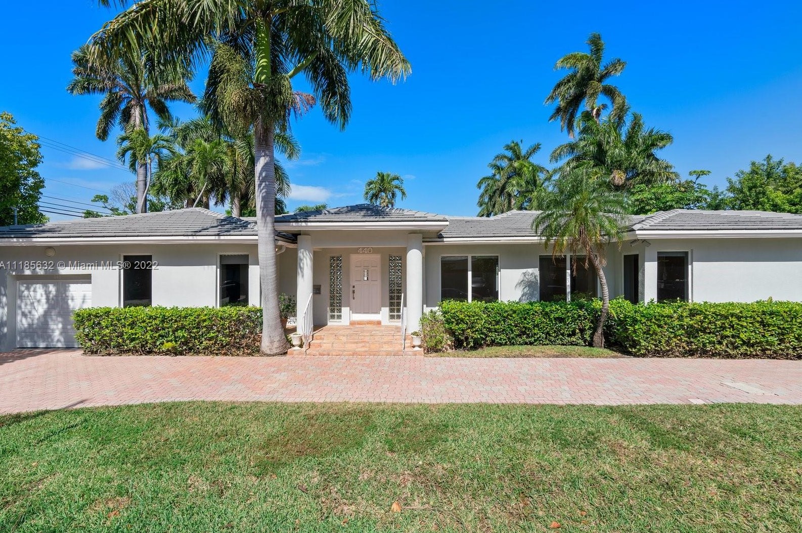 440 Dilido Dr, Miami FL  33139-1272 exterior