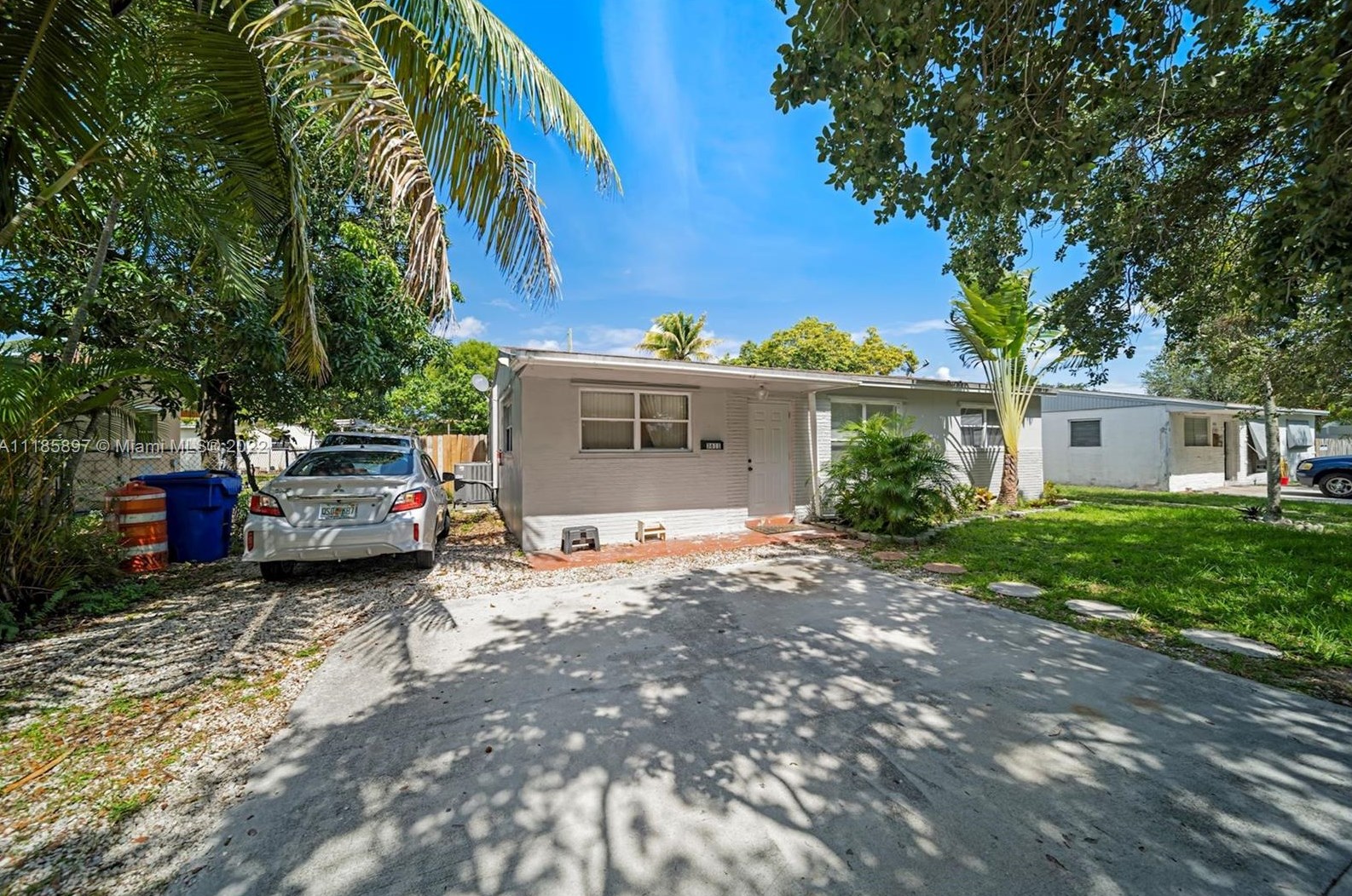 3611 72nd Ave, Hollywood, FL 33024-1611