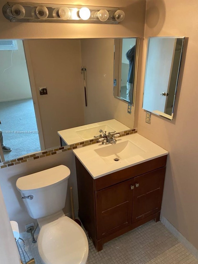 79 Suffolk B #79, Boca Raton, FL 33434