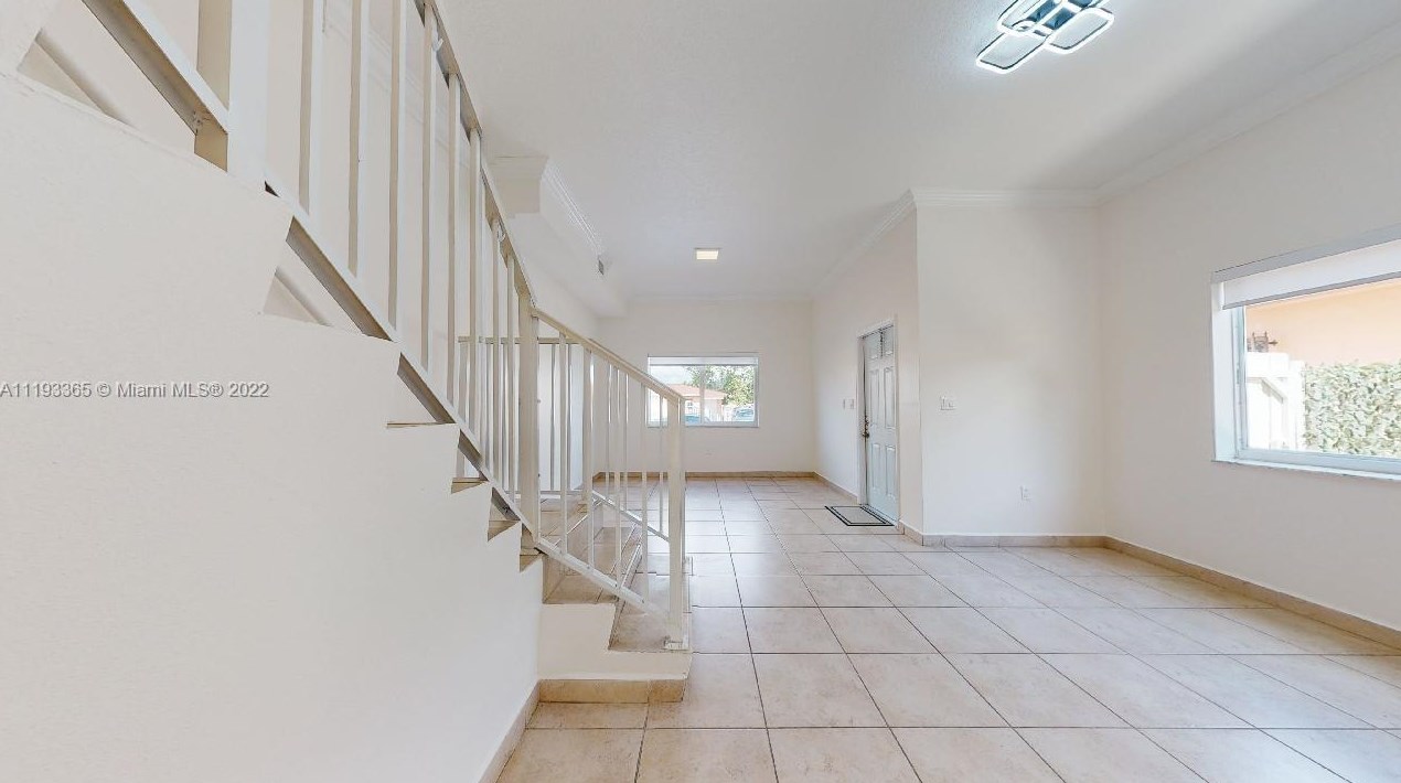 325 Sw 36th Ave #325, Miami, FL 33135