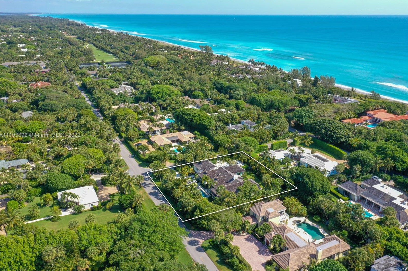 119 Gomez Rd, Hobe Sound, FL 33455-2428