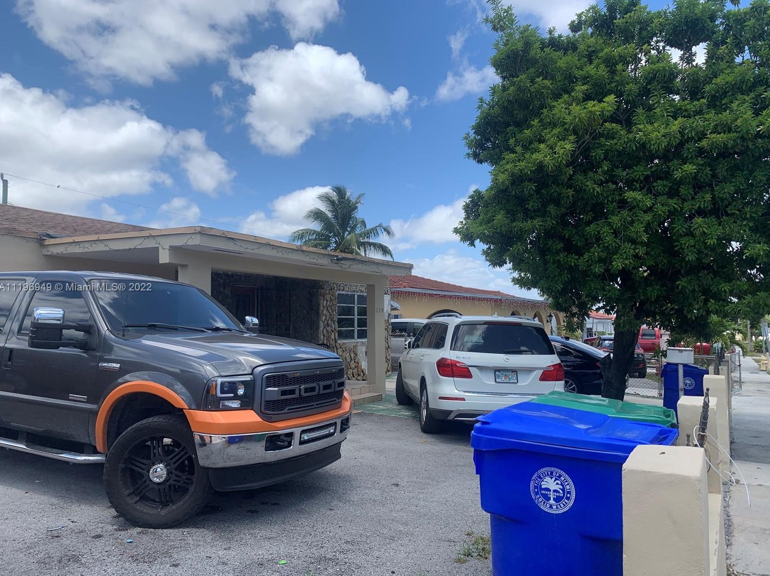 730 30th Ave, Miami, FL 33125-2927