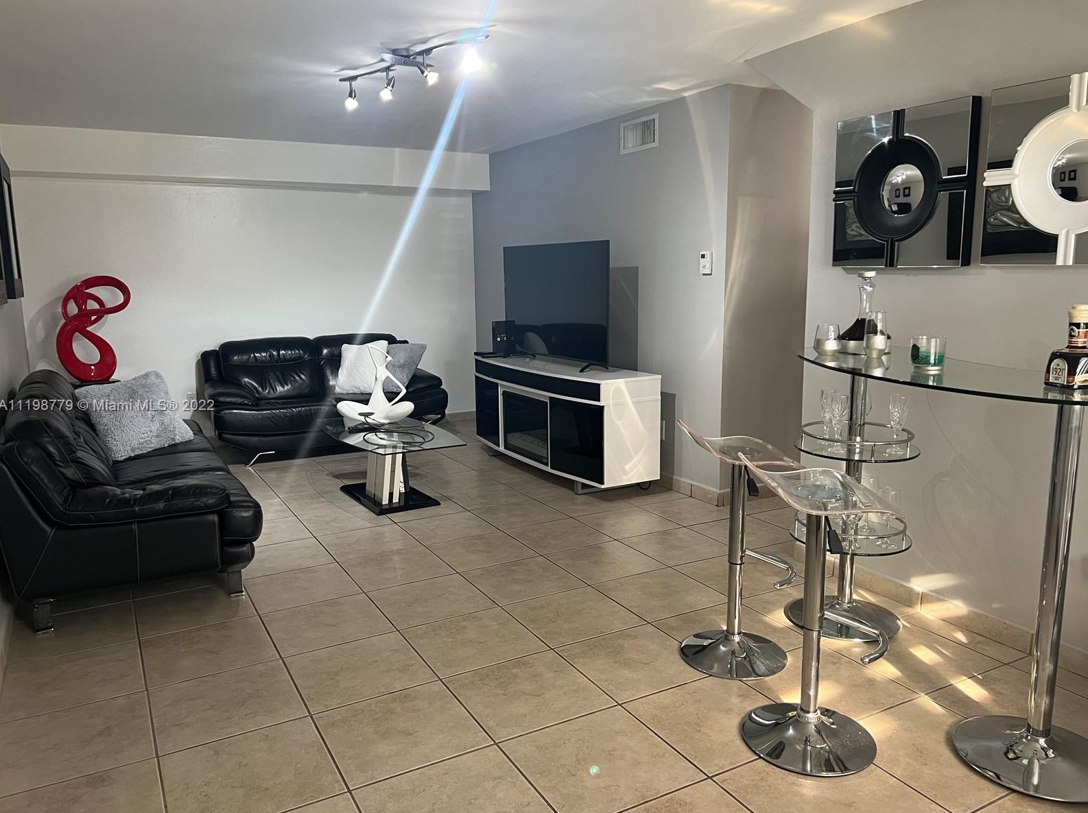 13983 46th Ter, Miami, FL 33175-4401