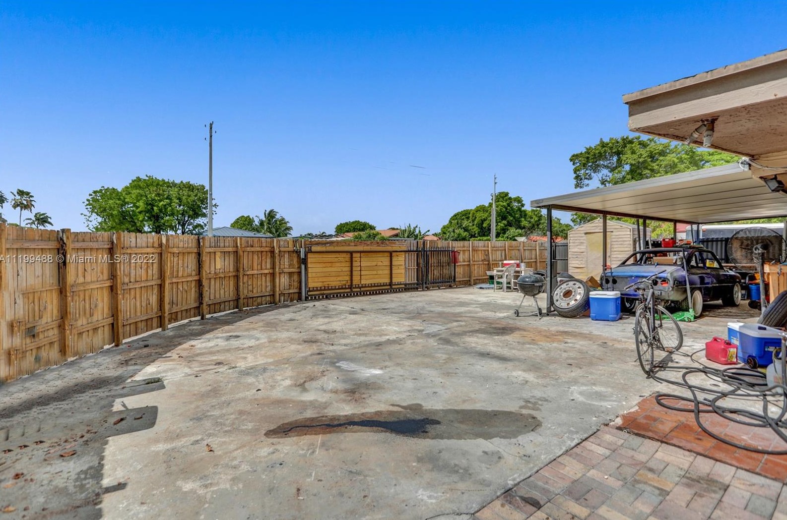 13378 2nd Ter, Miami FL 33126-5205 exterior