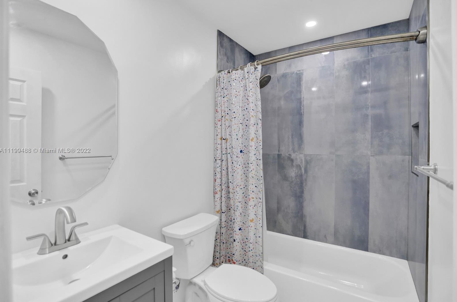 13378 2nd Ter, Miami FL 33126-5205 exterior