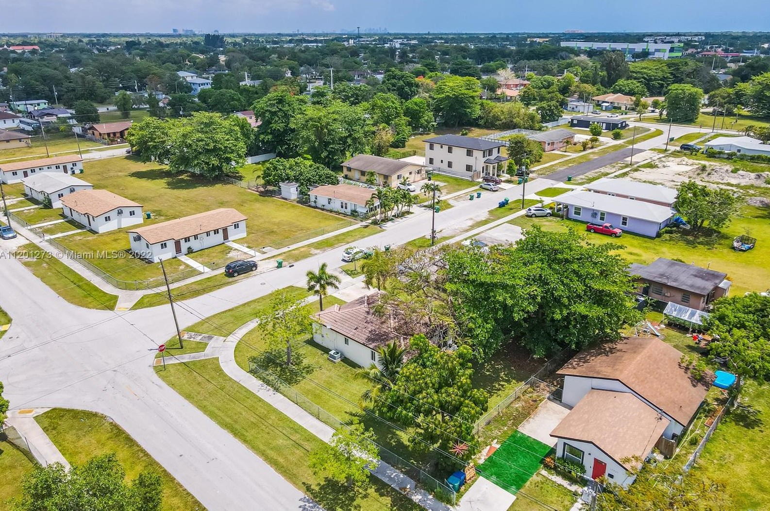 10280 178 St, Miami FL 33187-7722 exterior