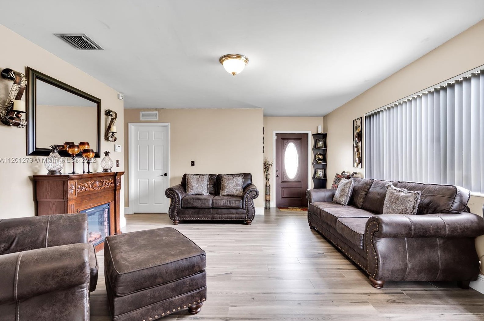 10280 178 St, Miami FL 33187-7722 exterior