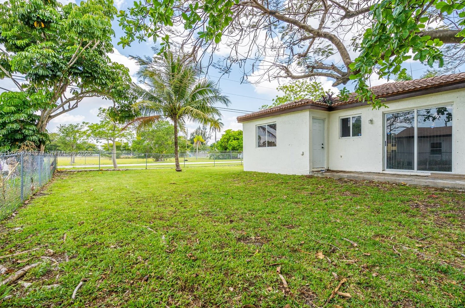 10280 178 St, Miami FL 33187-7722 exterior