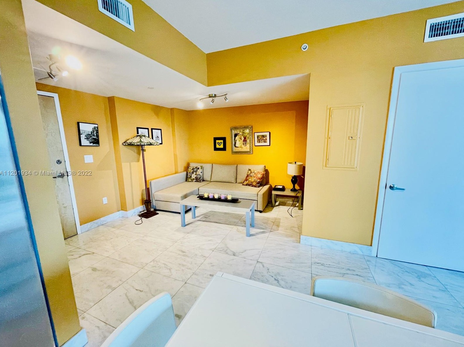 350 S Miami Ave Apt 1507, Miami, FL 33130