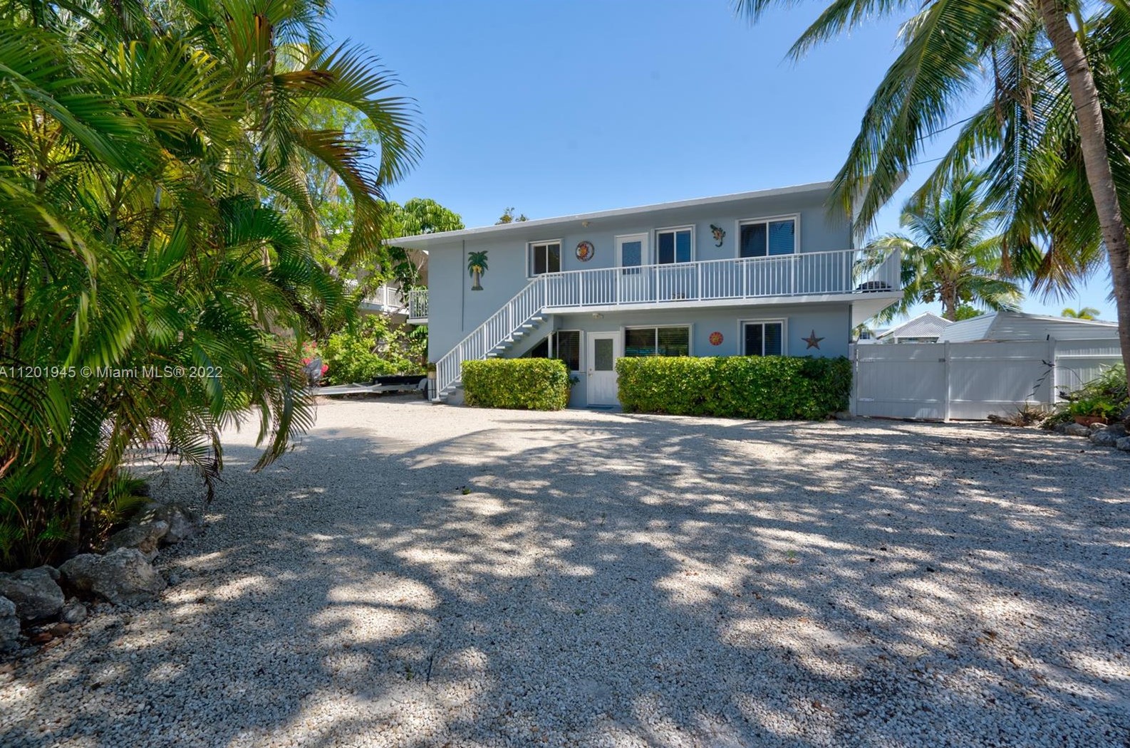 130 Plantation Ave, Plantation Key, FL 33070-2233
