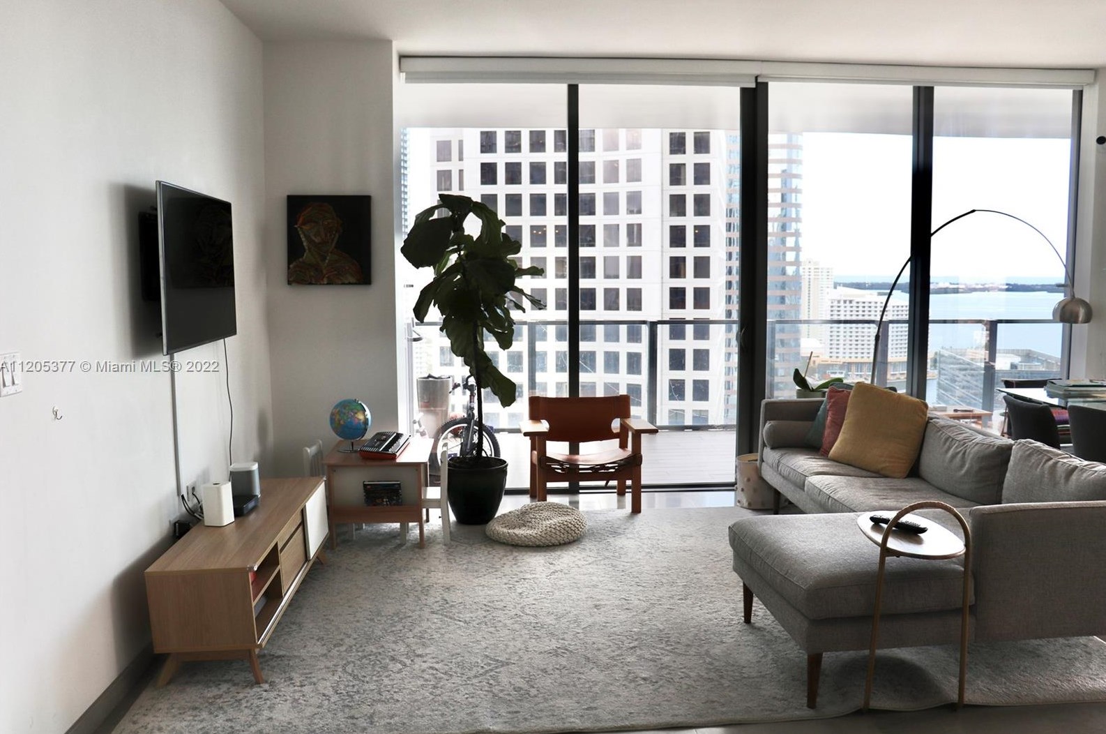 68 Se 6th St #2301, Miami, FL 33131