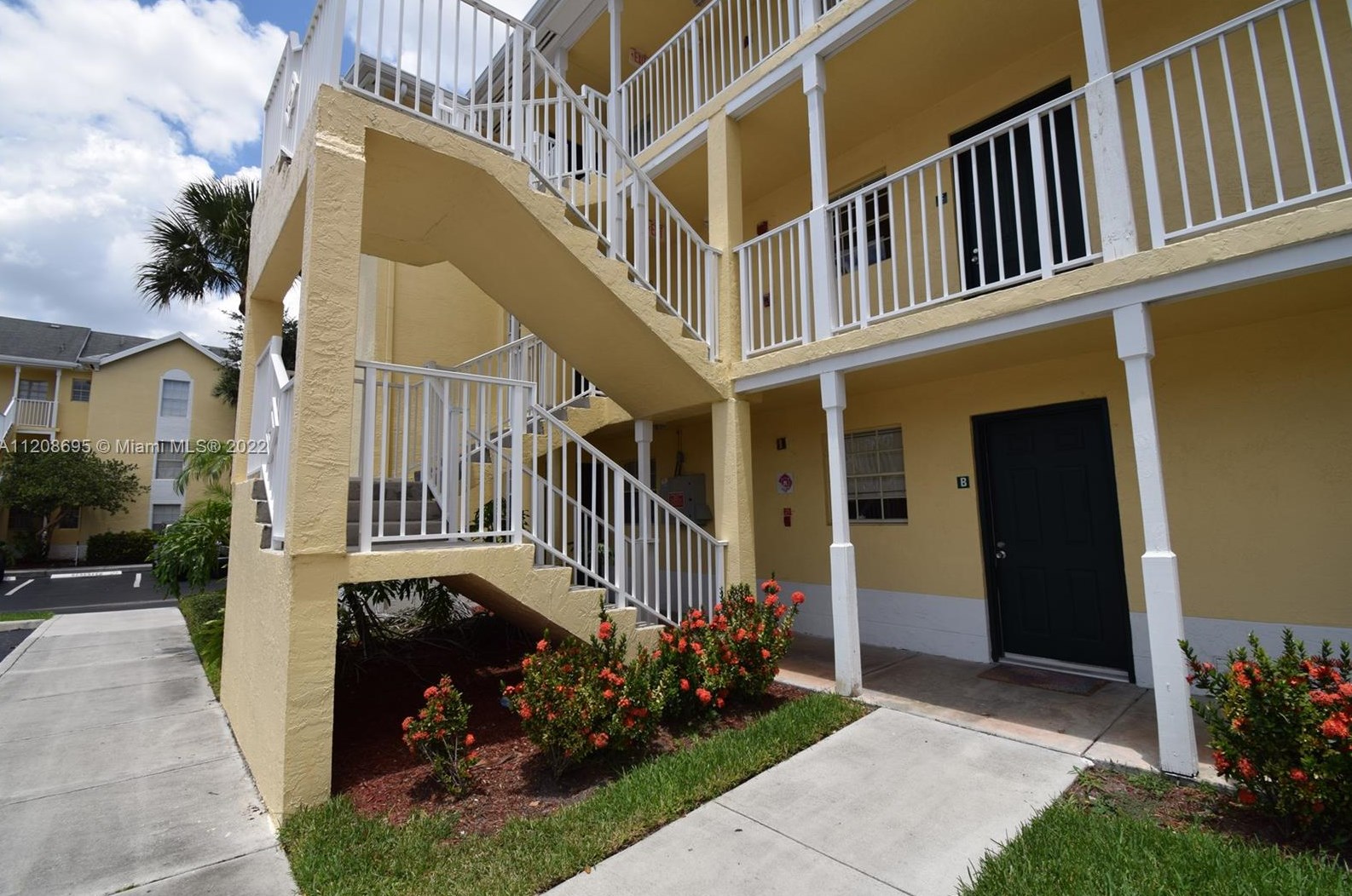 6324 La Costa Dr #j, Boca Raton, FL 33433