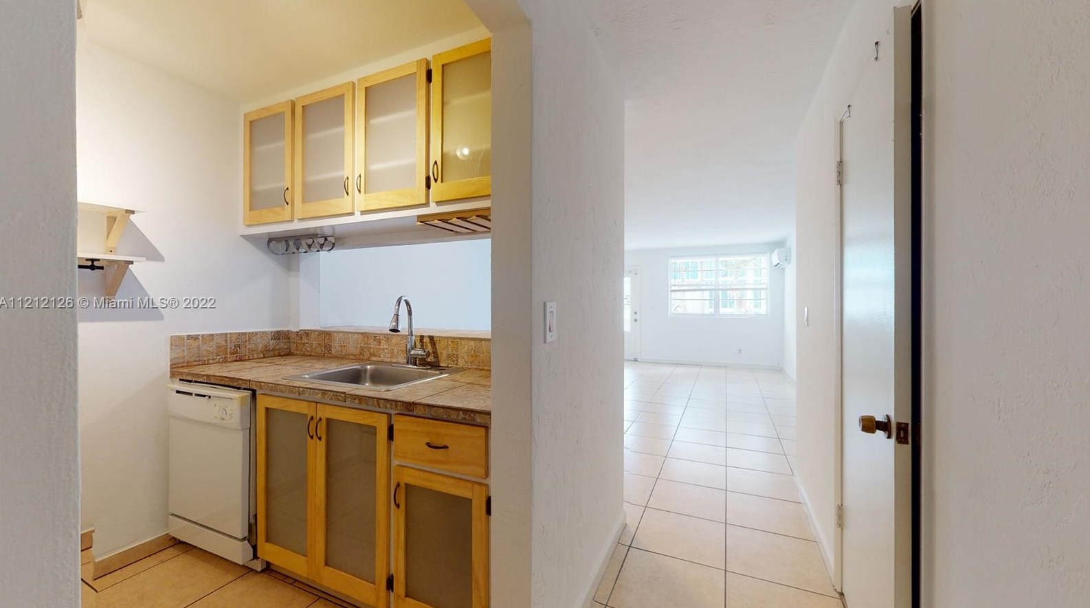 505 Ne 30th St #205, Miami, FL 33137