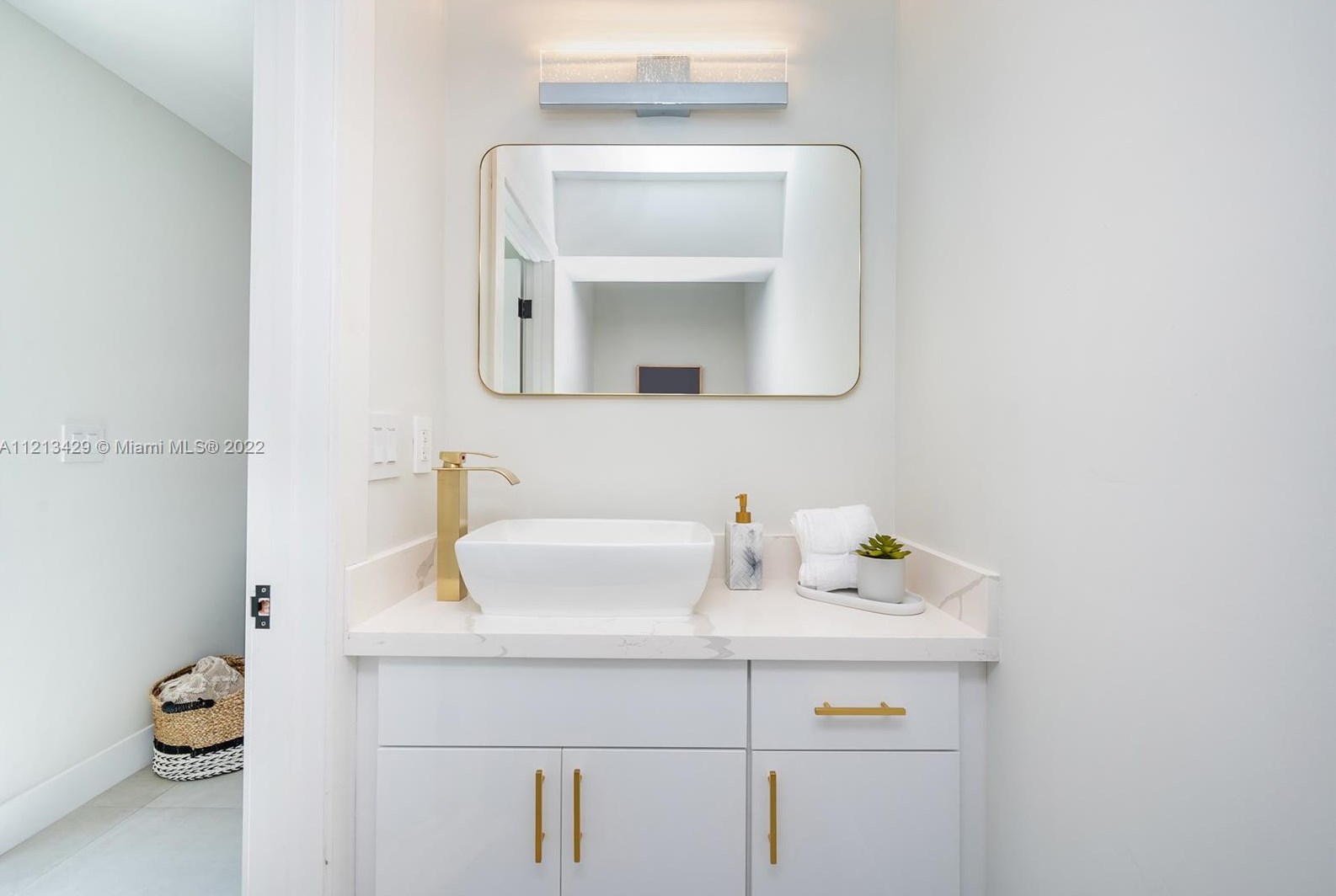 8700 175th St, Miami FL  33157-5839 exterior