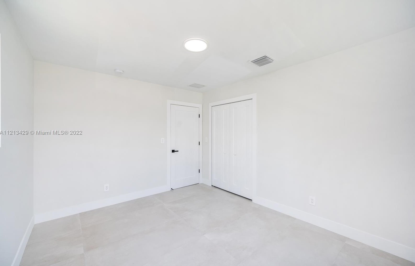 8700 175th St, Miami FL  33157-5839 exterior