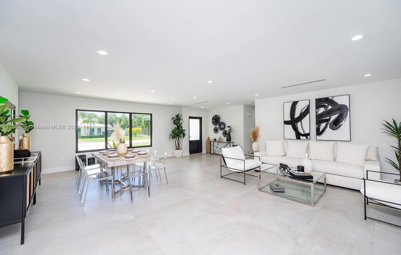 8700 175th St, Miami FL  33157-5839 exterior