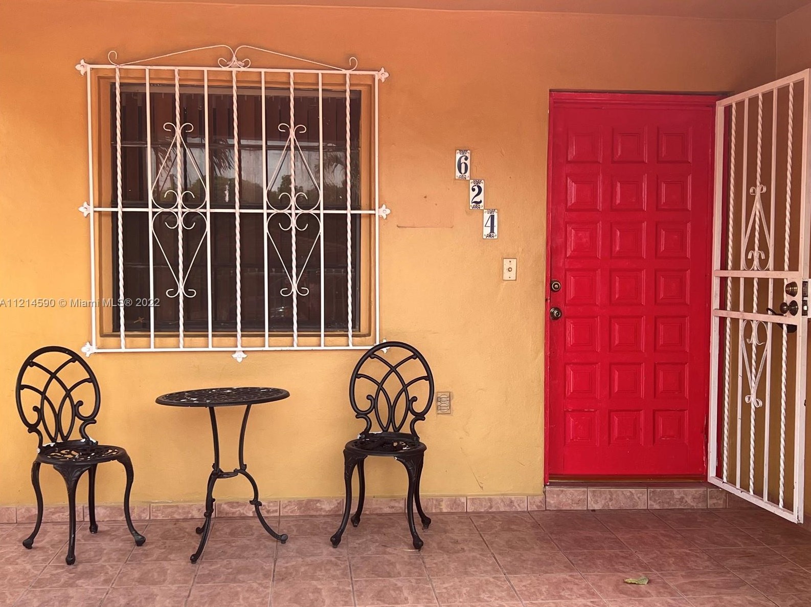 624 W 29th St, Hialeah, FL 33012