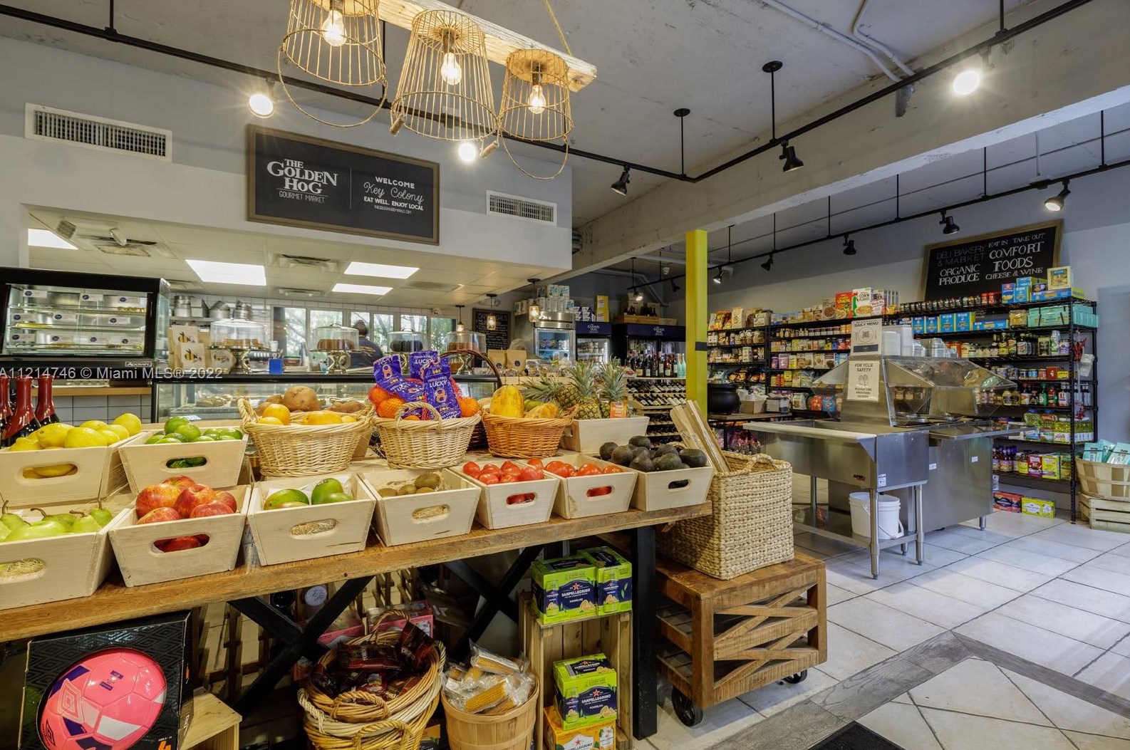 201 Crandon Blvd, Miami FL  33149-1516 exterior