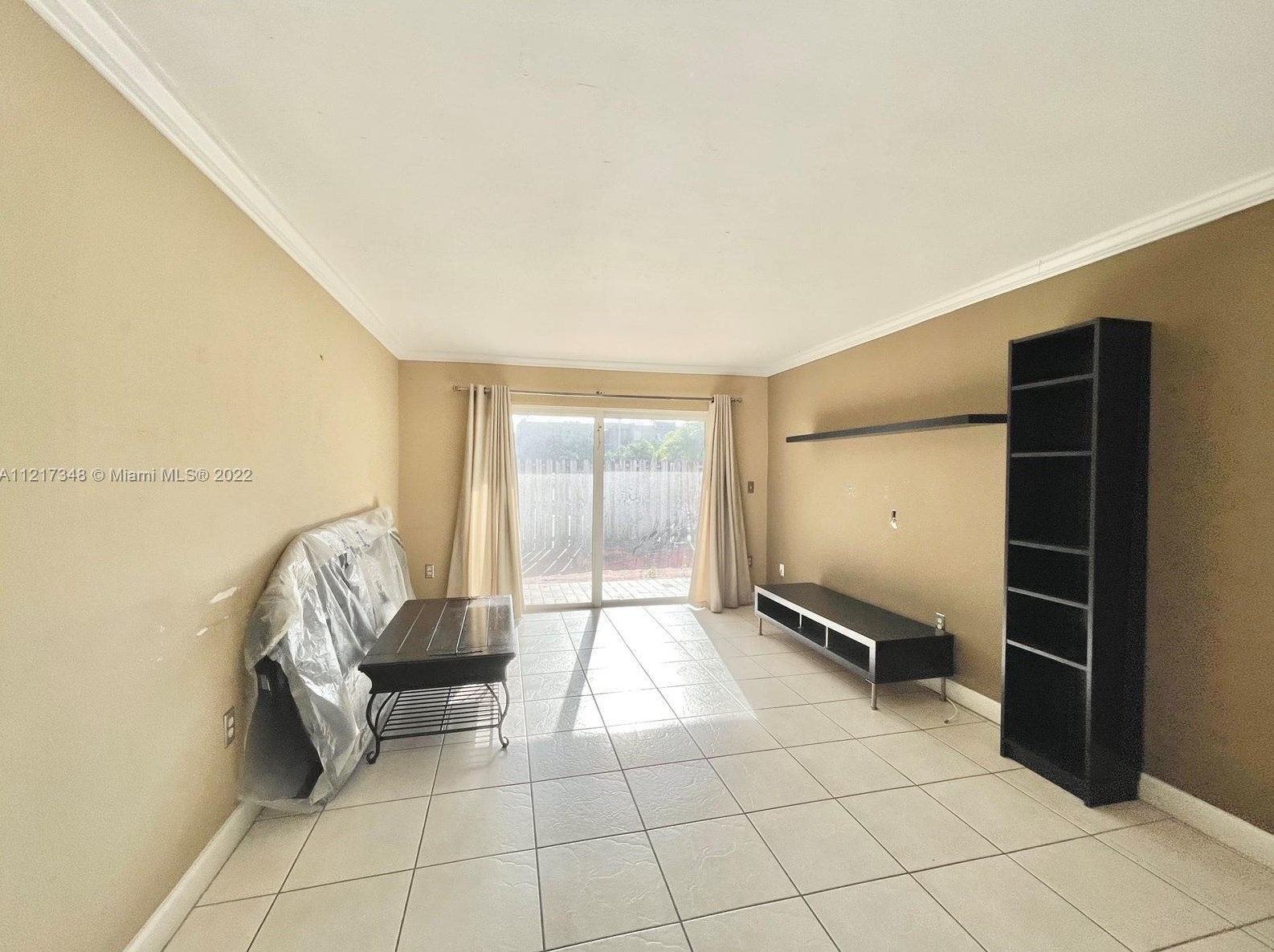 6095 W 18th Ave #s109, Hialeah, FL 33012