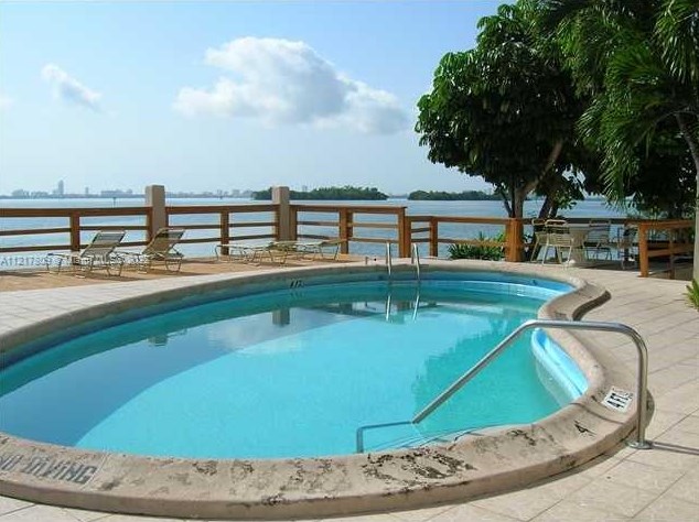 7845 Bayshore Ct, Miami FL  33138-6373 exterior