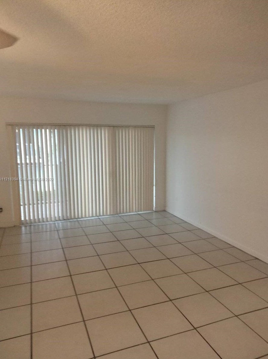 4330 Nw 79th Ave #2d, Miami, FL