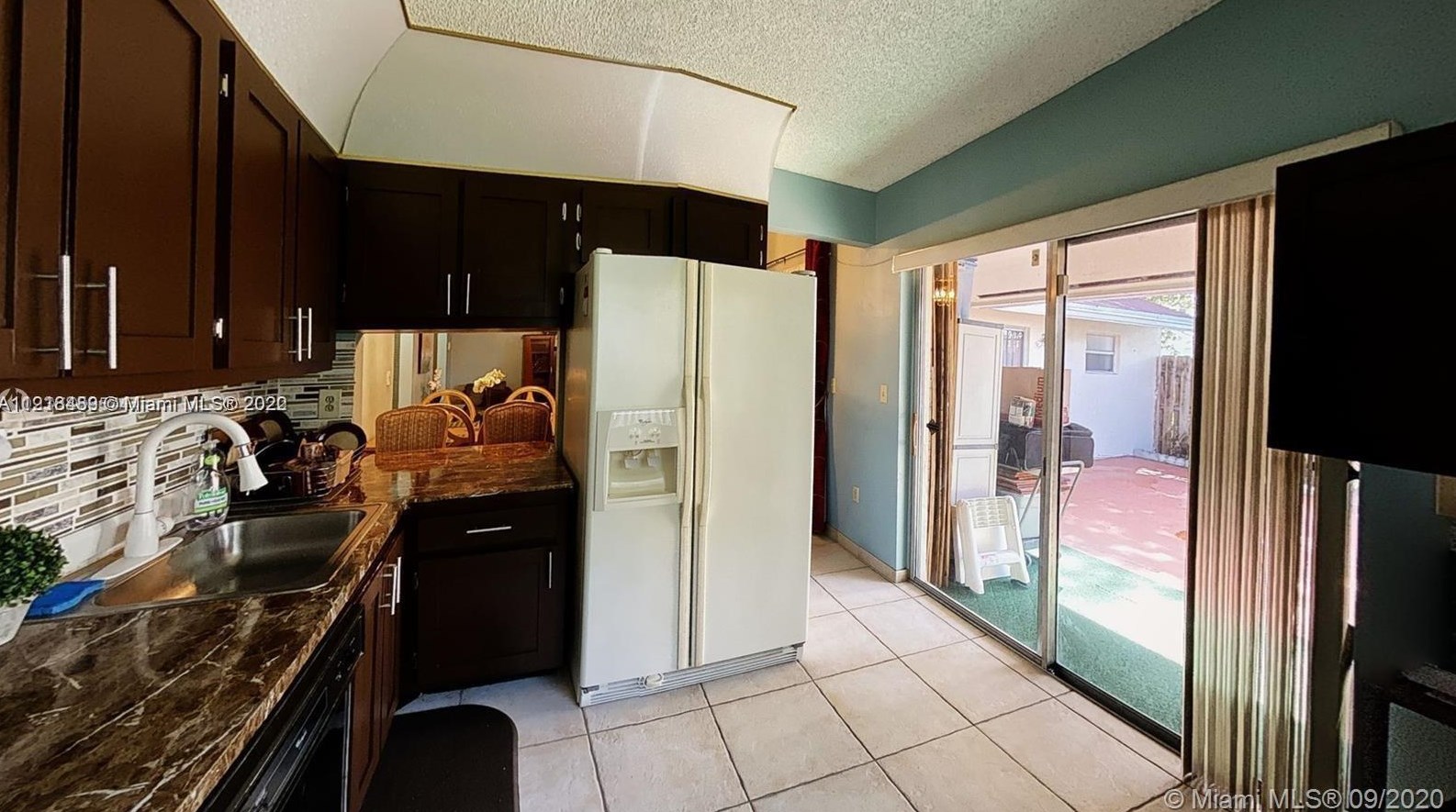 21296 Ne 8th Pl Apt 3, Miami, FL 33179
