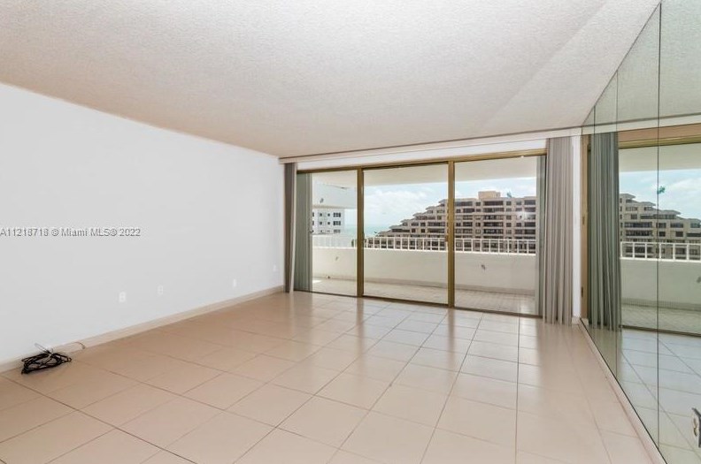 199 Ocean Lane Dr Apt 1111, Miami, FL 33149