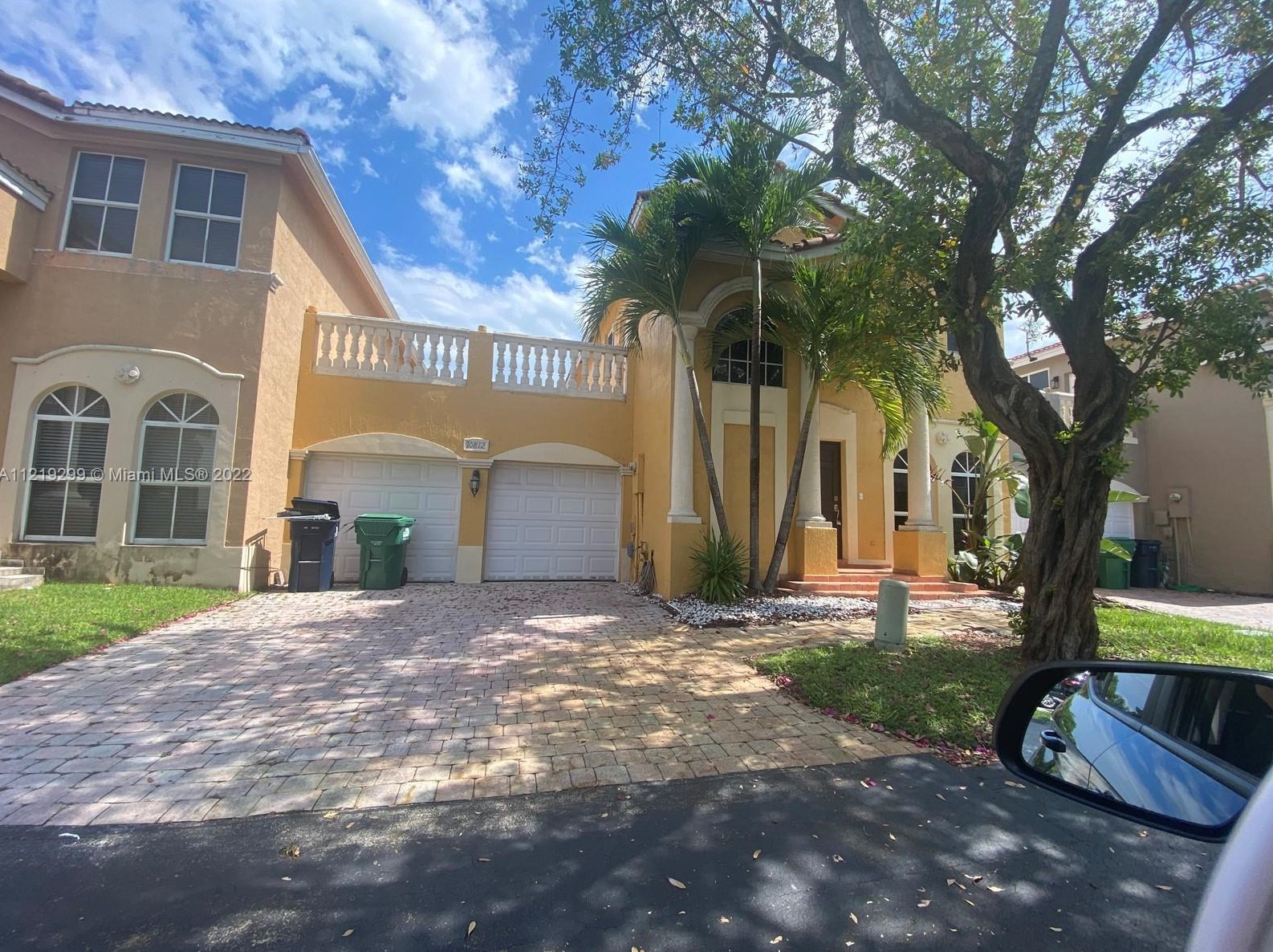 10812 Nw 51st Ln, Miami, FL 33178