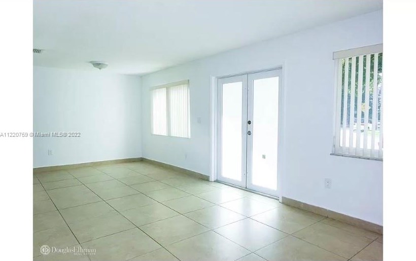 601 24th Ave, Miami, FL 33135-3010