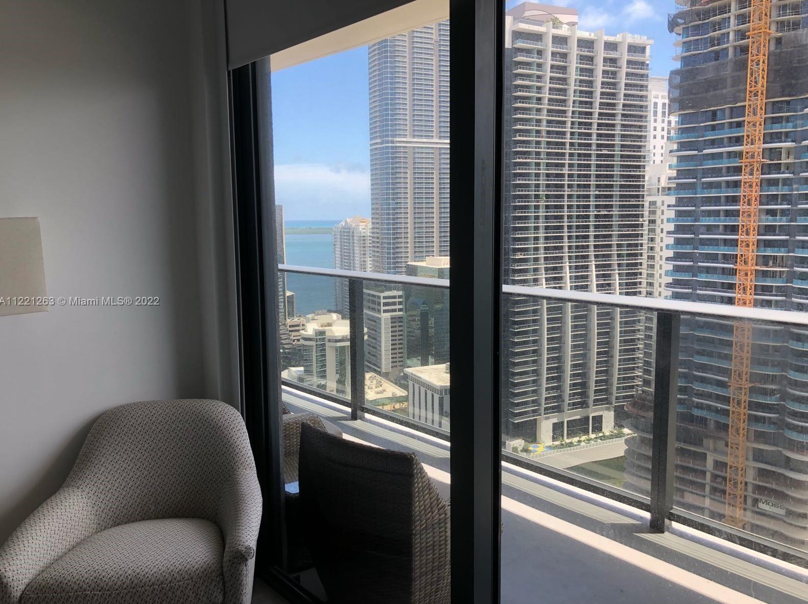 45 9th St, Miami FL  33132-1714 exterior