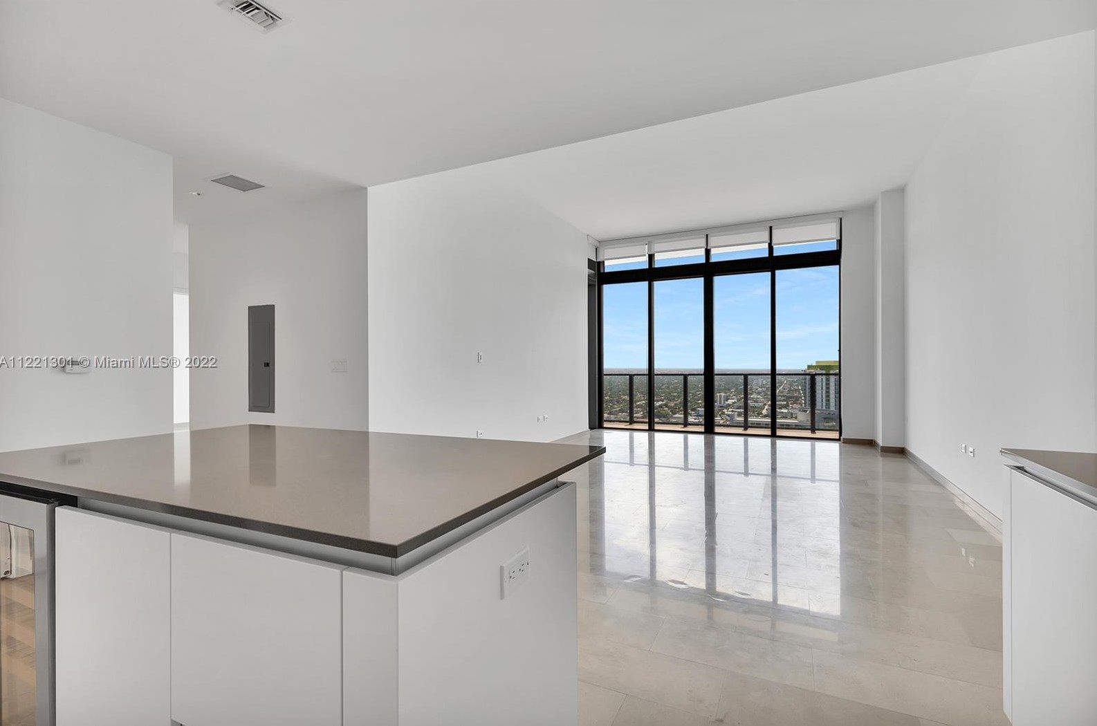 68 Se 6th St #4110, Miami, FL 33131