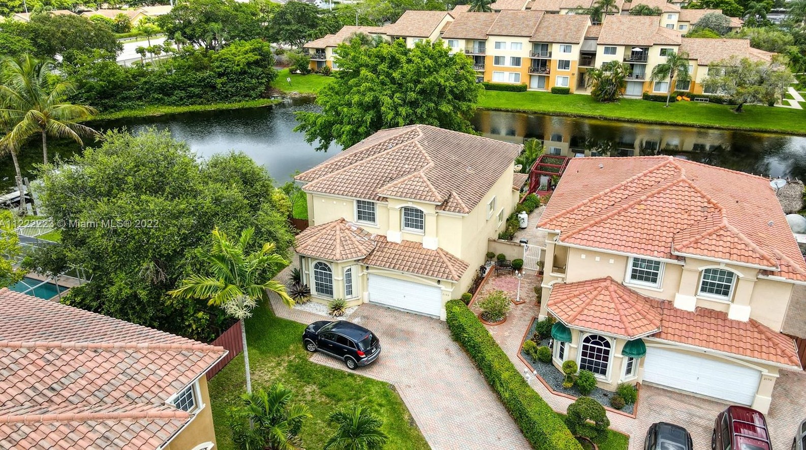 2180 99th Ter, Hollywood, FL 33024-3084