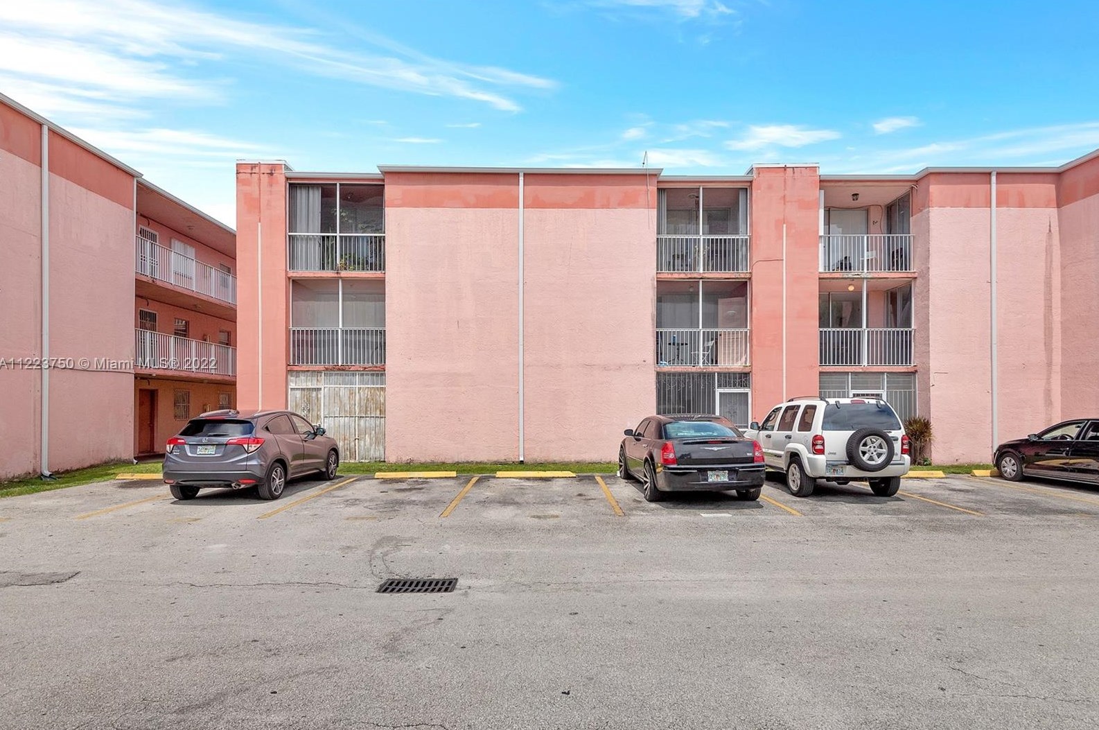 19771 114th Ave, Miami, FL 33157-1002