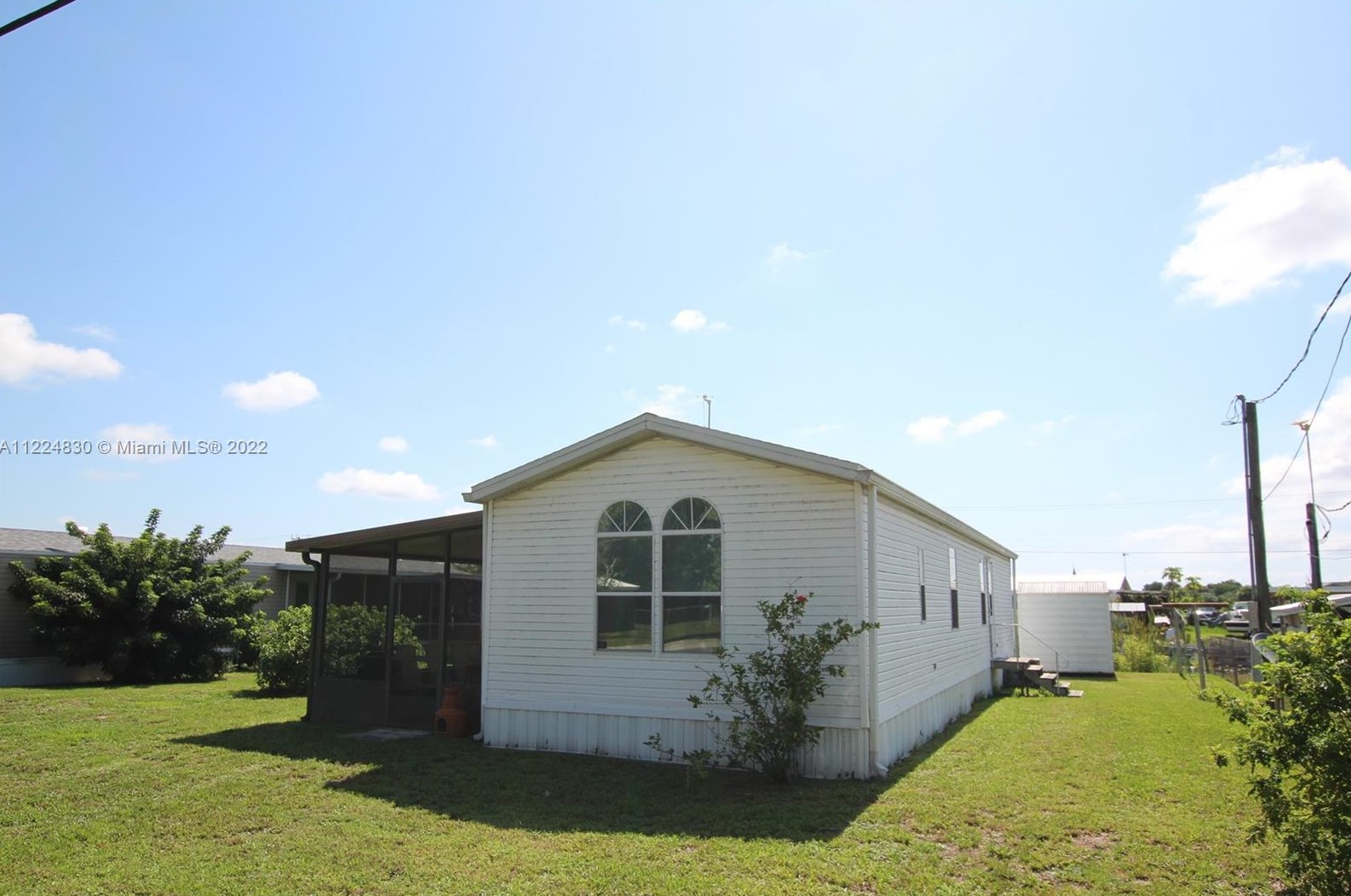 1385 Lake Dr, Okeechobee, FL 34974-9251