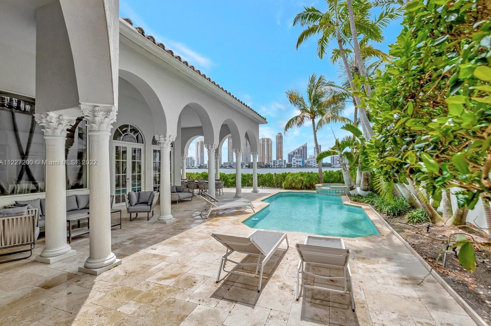 4040 Island Estates Dr, Miami, FL 33160-5505