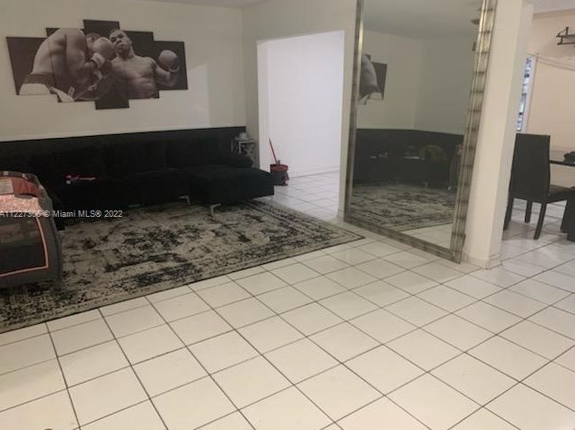 625 10th St, Miami, FL 33130-3811