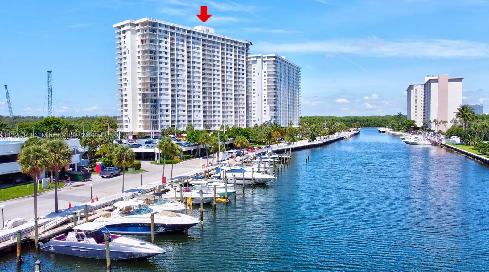 300 Bayview Dr, Miami FL  33160-4700 exterior