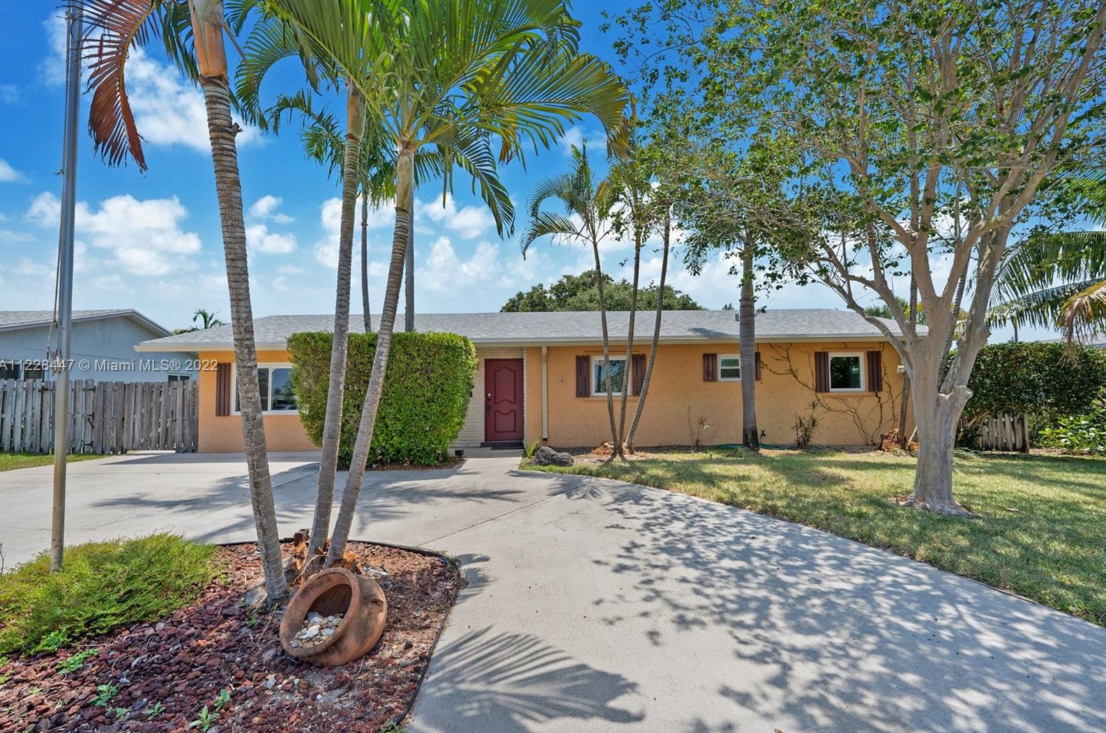 804 8th St, Boynton Beach, FL 33426