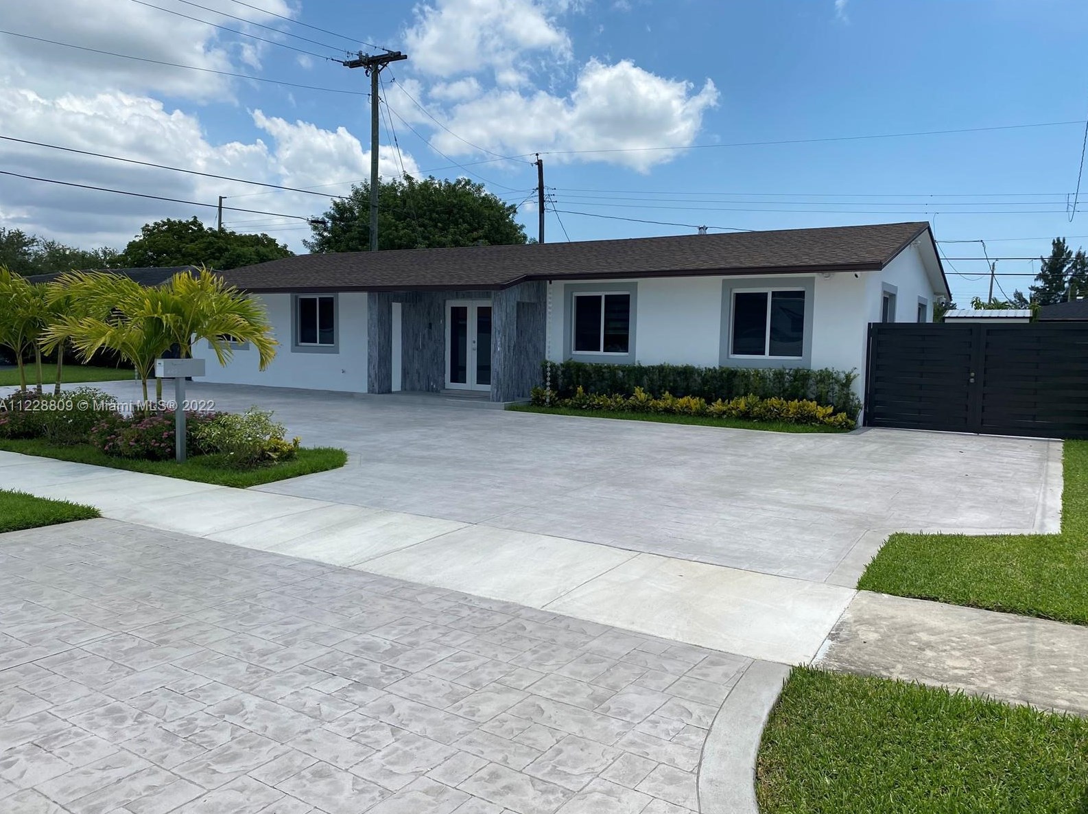 4425 89th Pl, Miami, FL 33165-5961